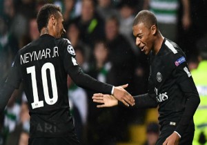 Mbappe, Neymar'ın kanatları altında!